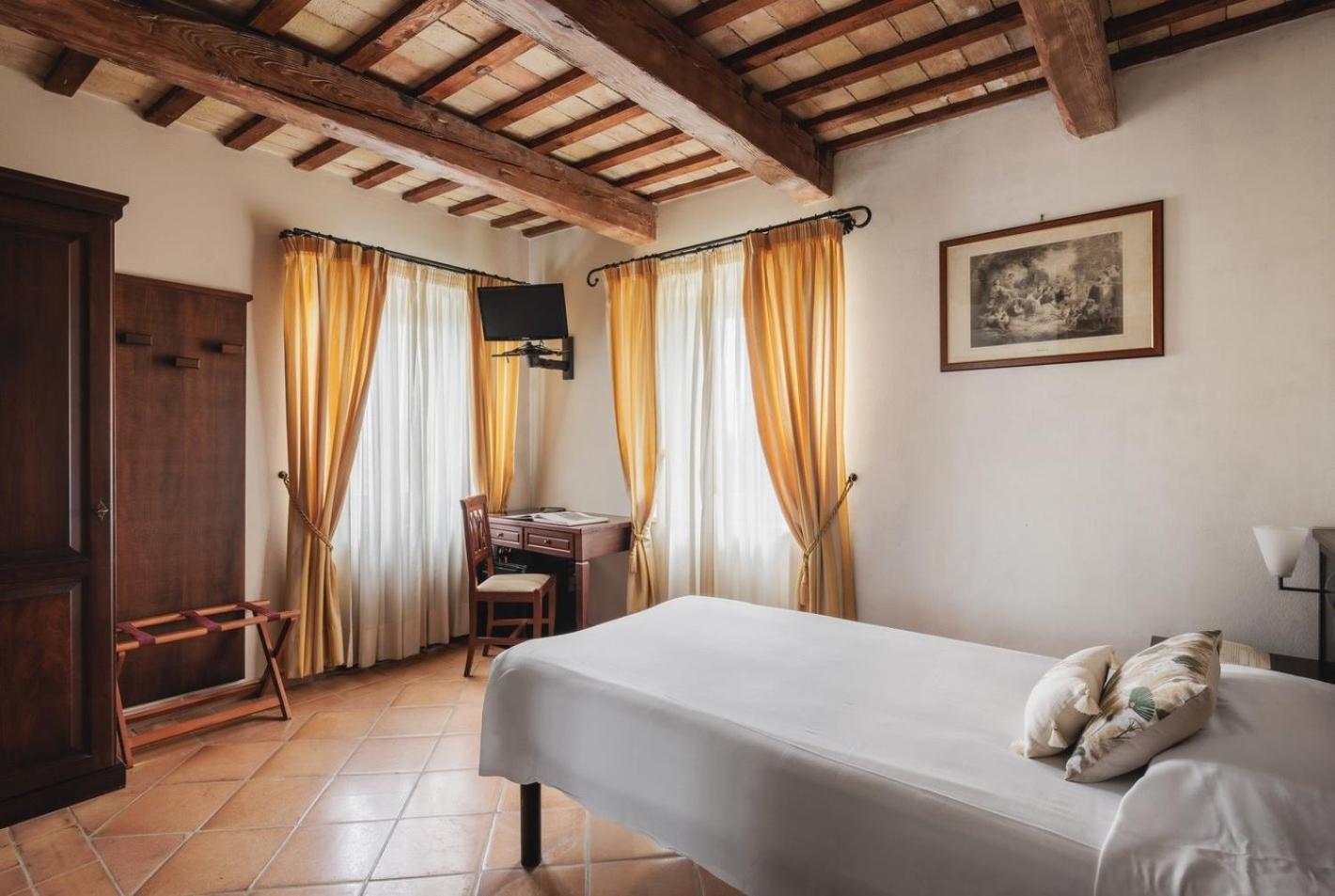 Hotel San Claudio Корридония Экстерьер фото