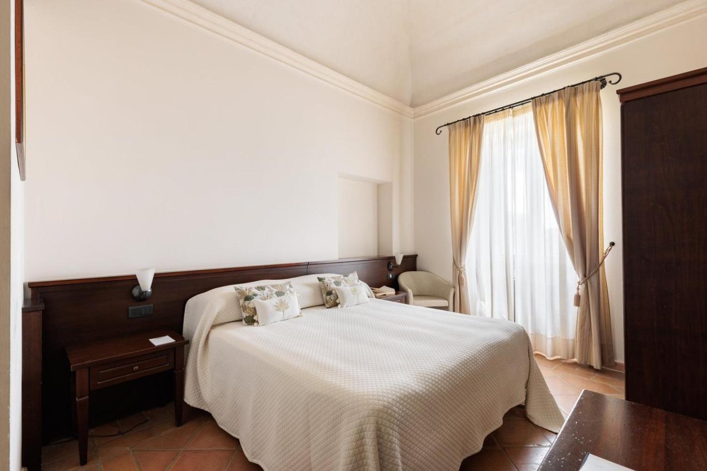 Hotel San Claudio Корридония Экстерьер фото